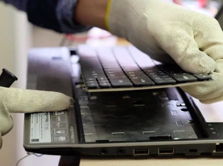 Ремонт клавиатуры ноутбука в Междуреченске